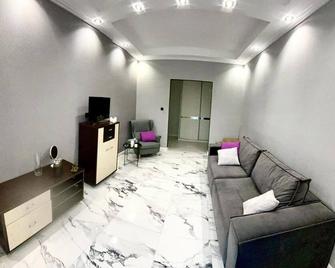 Perfect Location - 明斯克 - 客厅