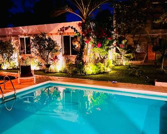 Carambola Rooms - 坎佩切 - 游泳池