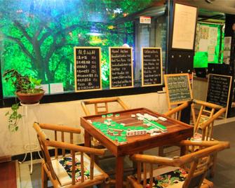 Guilin La Flowers Hostel - 桂林 - 露台