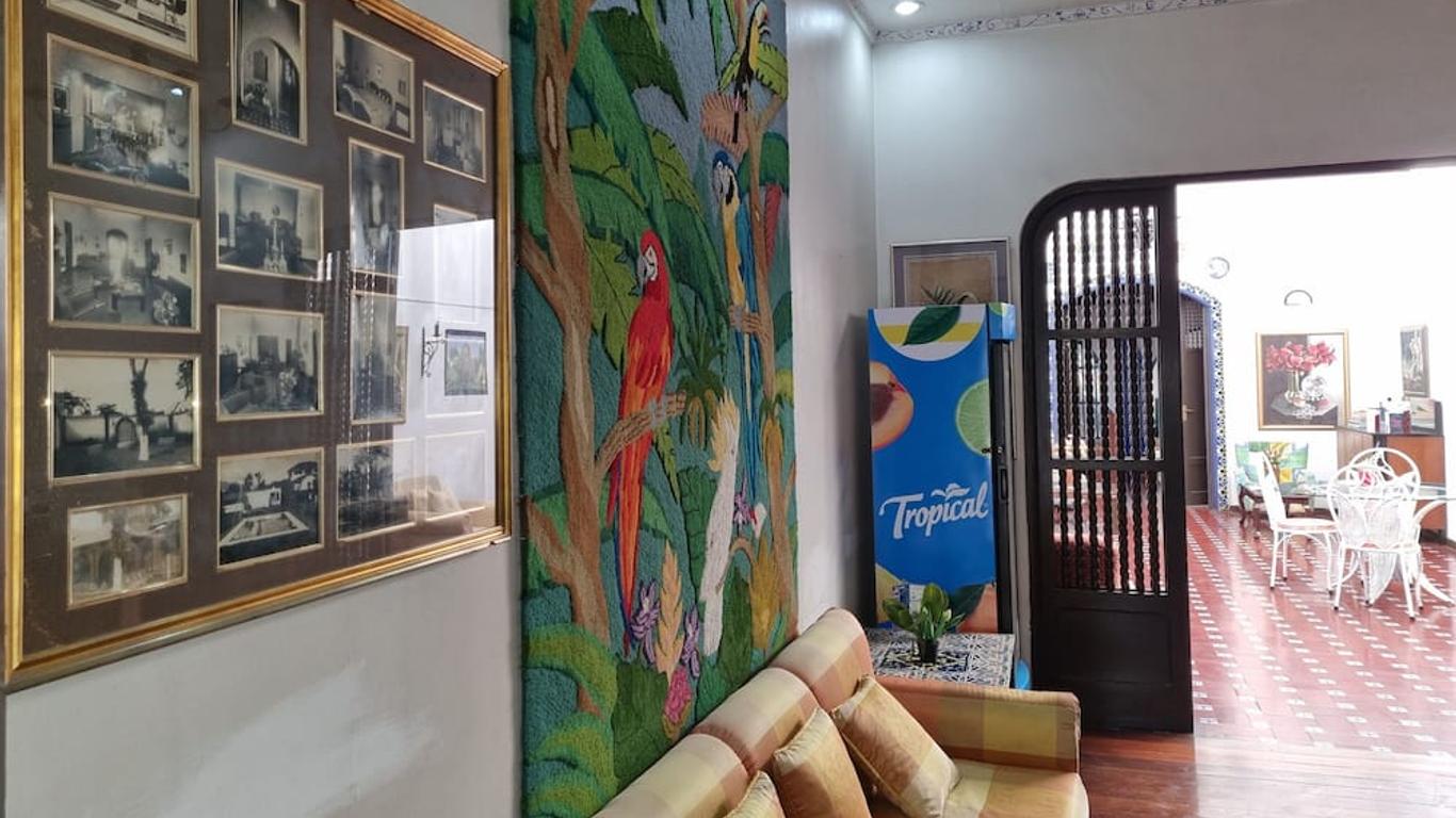 1492号酒店