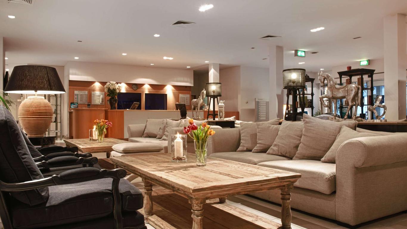 温德姆乌帕塔 Tryp 酒店