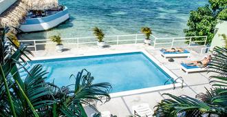 大洋棕榈林旅馆 - 欧丘里欧 - 游泳池