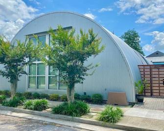 Moon 101 - Full Moon Suite - 2br 2 5 Bath + Living - 新奥尔良 - 建筑