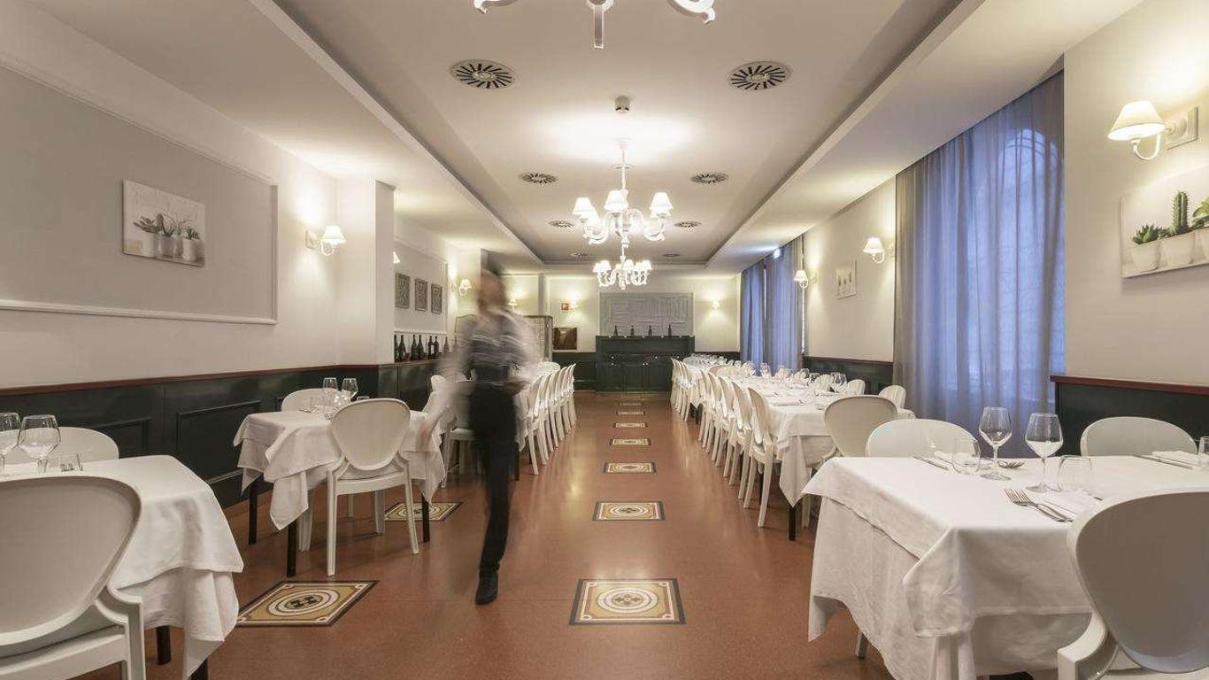 蒙特娄酒店