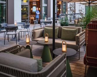 Adina Apartment Hotel Cologne - 阿迪纳公寓酒店科隆 - 科隆 - 休息厅