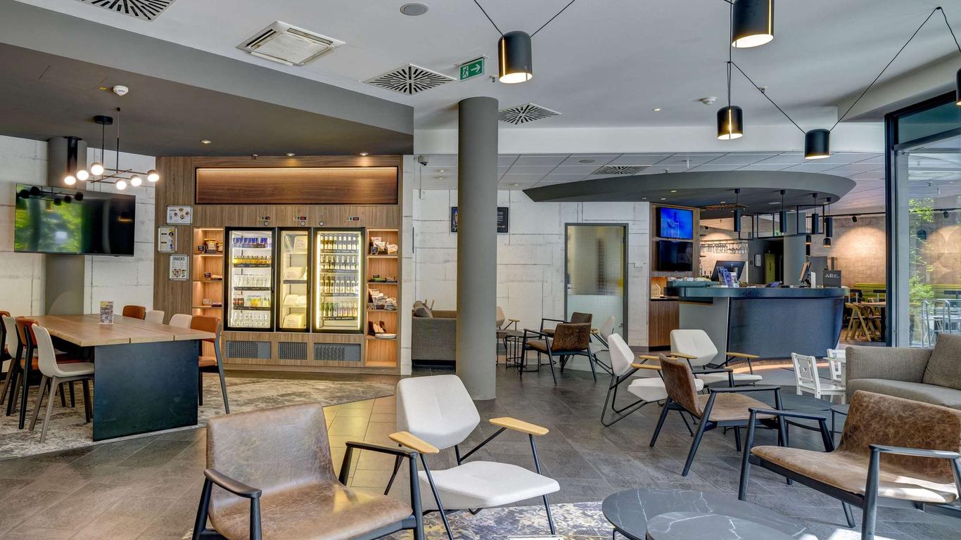 慕尼黑施瓦宾公园诺富特套房酒店