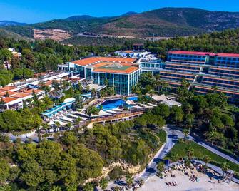 松树湾旅游度假酒店 - 库萨达斯 - 建筑