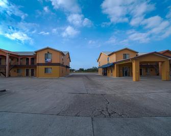 得克萨斯圣贝托尼旅馆 - 圣贝尼托 - 建筑