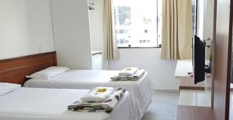 HT 莫比利亚德斯公寓酒店 - 巴西利亚 - 睡房
