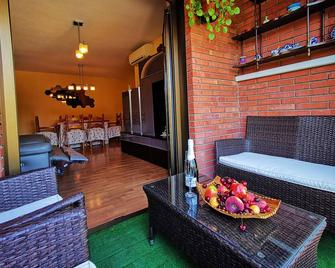 Generate Apartments Granada - 格拉纳达 - 露台