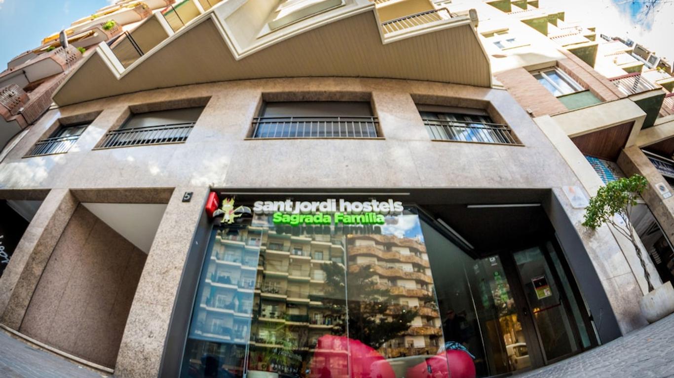巴塞罗那圣约迪圣家堂酒店