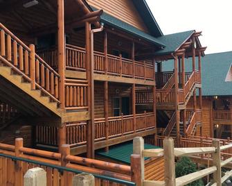 Fall in Love with Smokies Oct 22-29, 2023 - 加特林堡 - 建筑