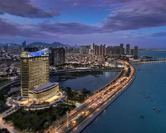 厦门集美海景皇冠假日酒店（免费Mini Bar） - 厦门 - 建筑