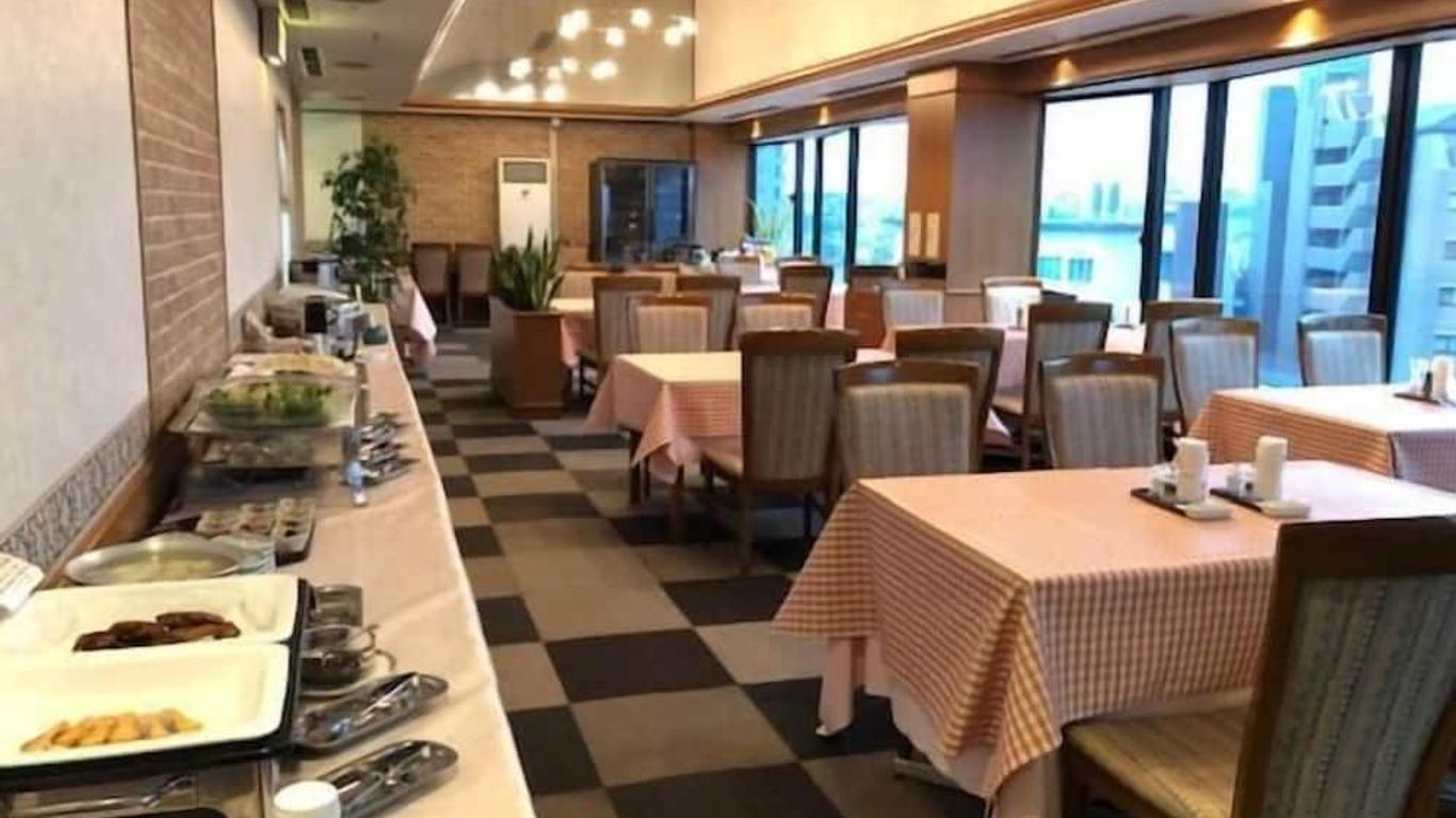 鲁布拉王山酒店