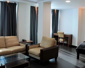 Palace Appart Hotel - 阿尔及尔 - 客厅