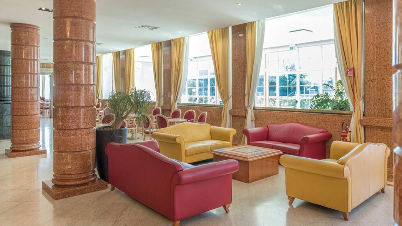 卡图洛 SHG 酒店