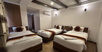 尼泊尔珠峰酒店 - 加德满都 - 睡房
