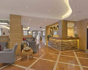 Family Studio \'Crystal\' Shower, Wc - Hotel Kristall - 格罗萨尔 - 柜台