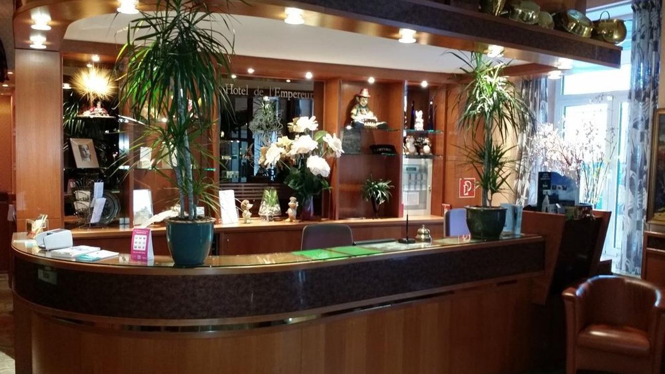 荷兰瓦尔肯堡Courage酒店