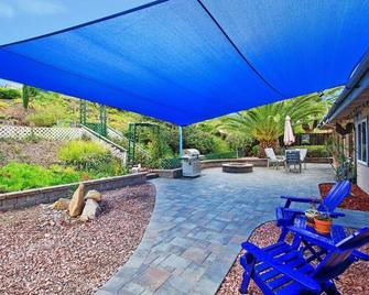 Amazing 2BR Home in the Heart of Rancho Bernardo - 圣地亚哥 - 露台