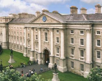 Delightful 1st Floor apartment. in Dublin D6 area. - 都柏林 - 建筑
