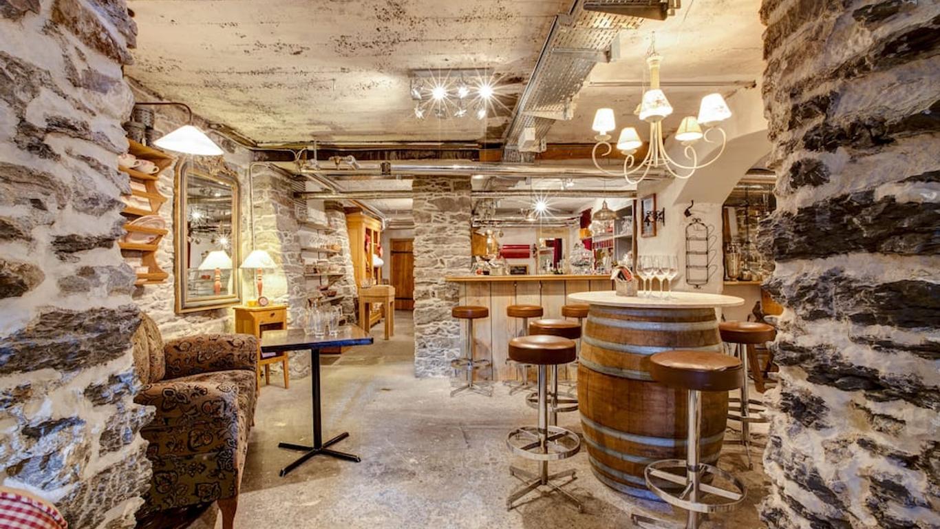 雷吉纳酒店