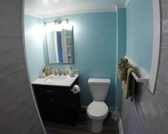 The Florida Sun And Unique Prices Are Waiting For You! Book Quickly Now! - 迈尔斯堡 - 浴室