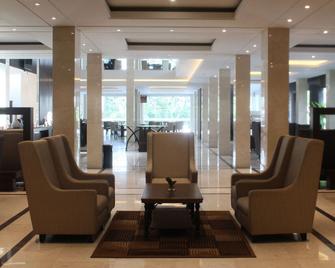 Grand Arjuna Hotel - 万隆 - 大厅