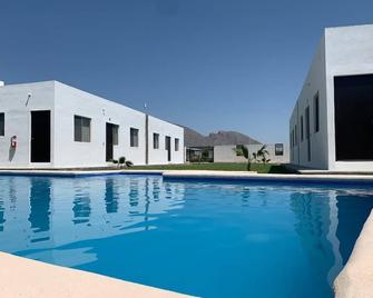 Terra Viva Villa Campestre - Cuatrociénegas de Carranza - 游泳池