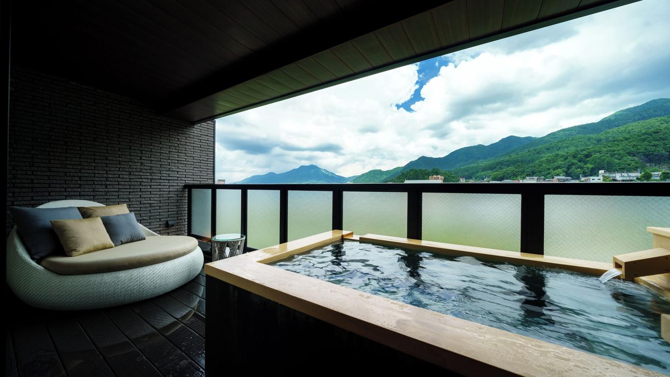 油屋灯千