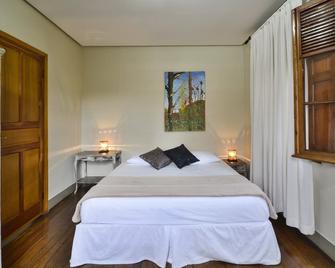 Hotel Gambrinus - 波苏斯-迪卡尔达斯 - 睡房