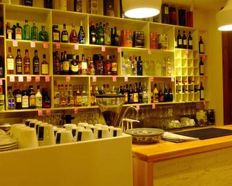 阳朔田园牧歌精品旅舍 - 桂林 - 酒吧