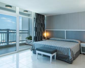 NH Capri La Habana - 哈瓦那 - 睡房