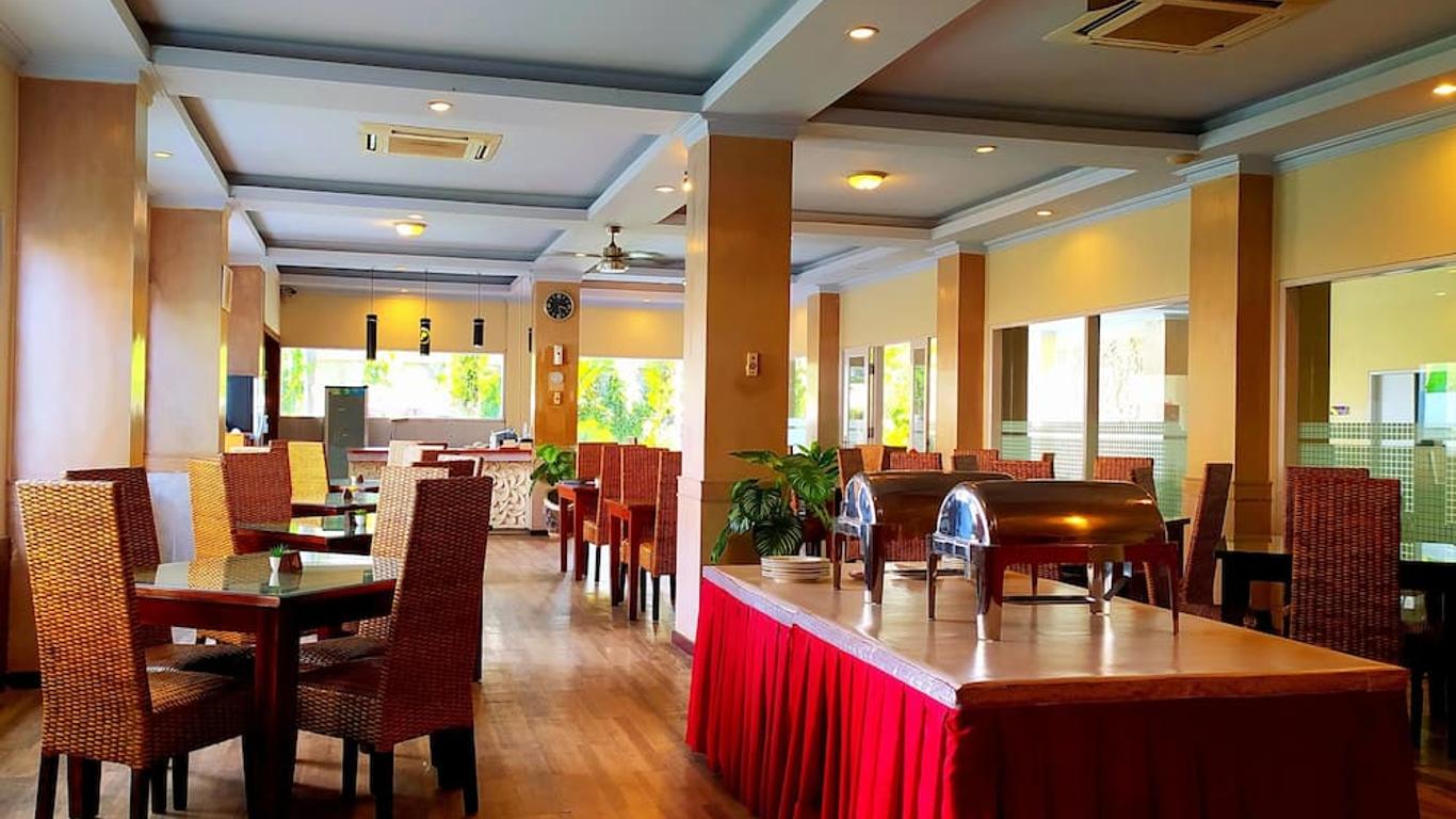 巴厘岛登巴萨普瑞萨龙酒店