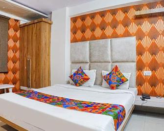 Hotel The Pannis - 博帕尔 - 睡房