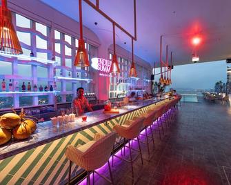 Wink囯泰酒店-全天24小时住宿 - 芹苴 - 酒吧