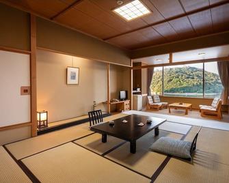 金柳山水馆日式旅馆 - 滨松市 - 餐厅