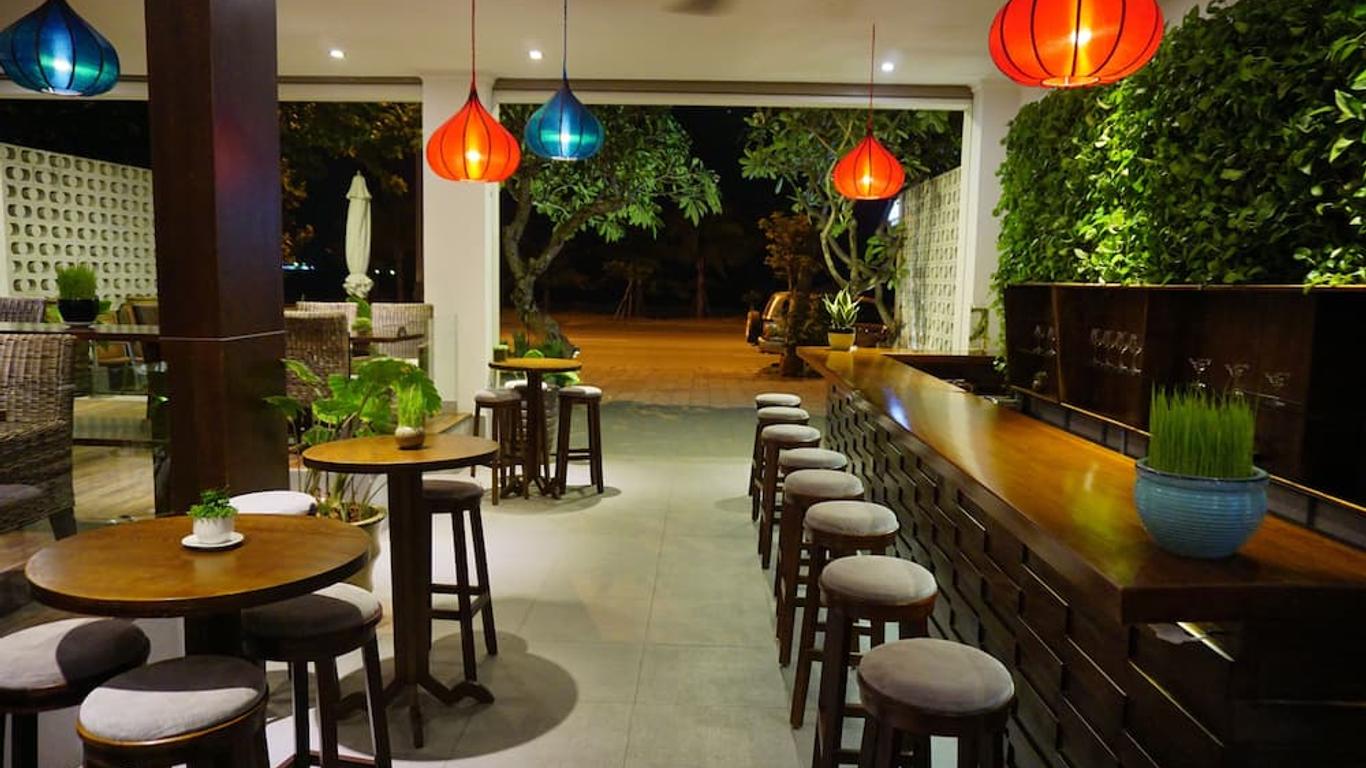 丹绿洲海滩公寓式酒店