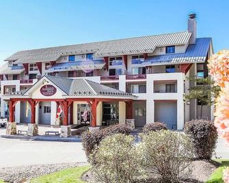 A Spectacular White Mountain Getaway - 2bd/2bth Deluxe - 林肯 - 建筑