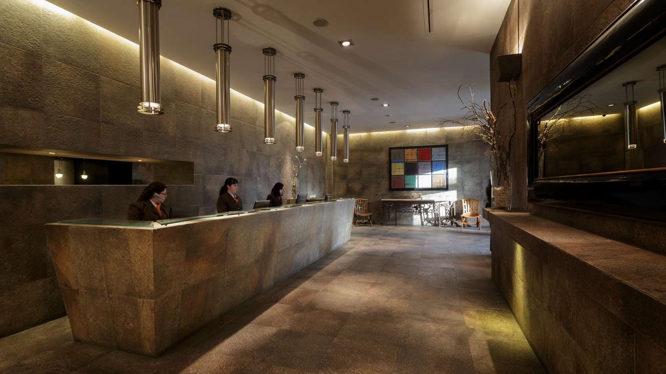 科斯淘斯特雷莱丝酒店