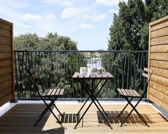 Charming 2 rooms with terrace and parking - 波尔多 - 阳台