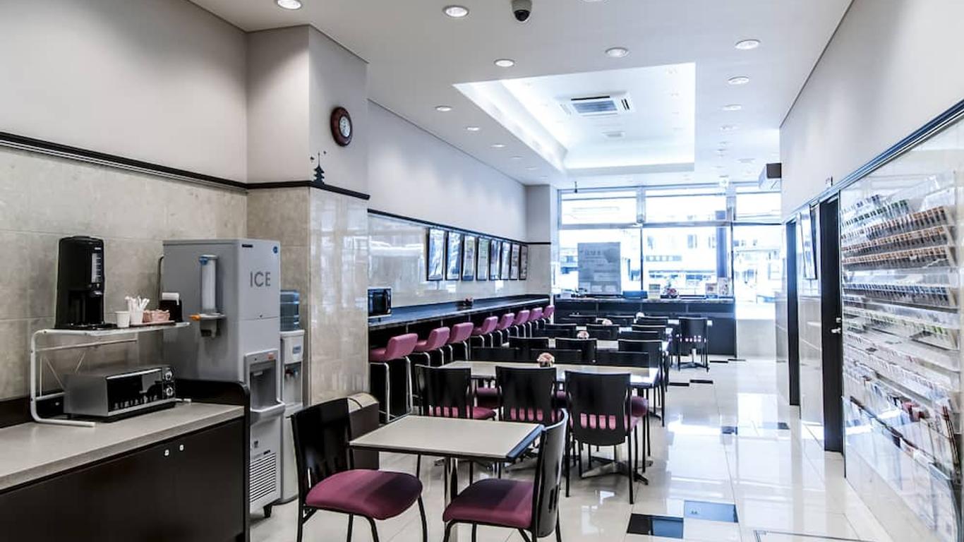 近铁奈良站前东横inn酒店