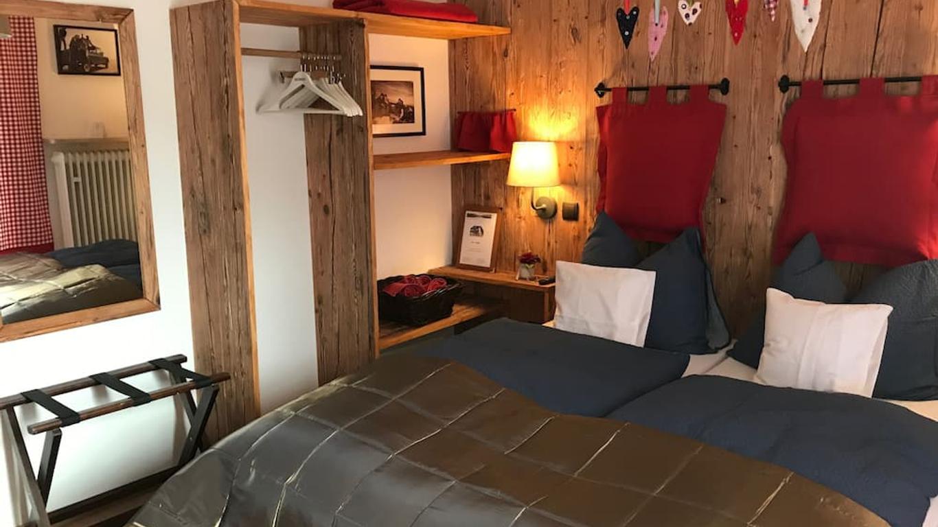 豪斯高山伽尼酒店