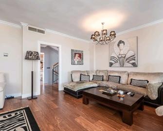 Luxury Sunny Villa - 马拉加 - 客厅