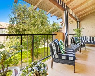 Fully Renovated Dual Suite Condo near Downtown Palm Springs - 棕榈泉 - 阳台