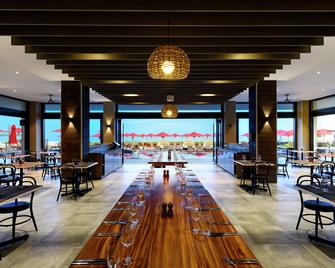 斐济海滩希尔顿度假酒店 - 南迪 - 餐馆