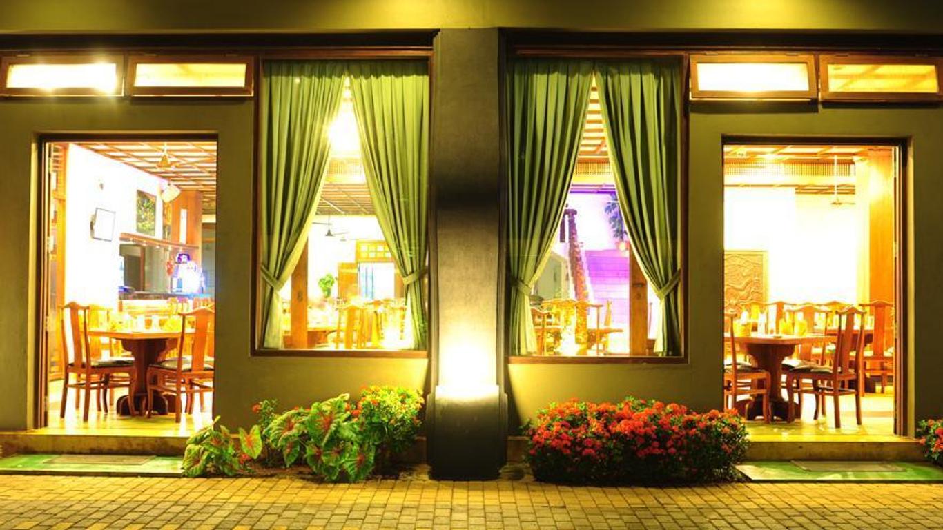 山彌拉文藝復興飯店