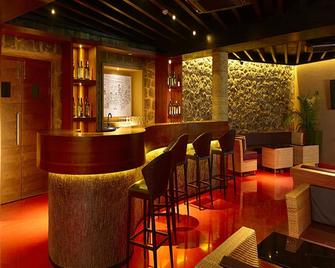 波翠萨诺瓦门廊酒店 - 帖卡迪 - 酒吧