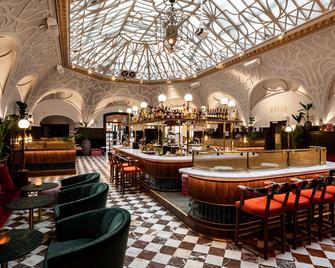 沃尔特酒店 - WorldHotels Crafted 匠旅系列 - 赫尔辛堡 - 酒吧