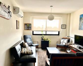 Elegant modern 1 bedroom in Old City - 蒙得维的亚 - 客厅